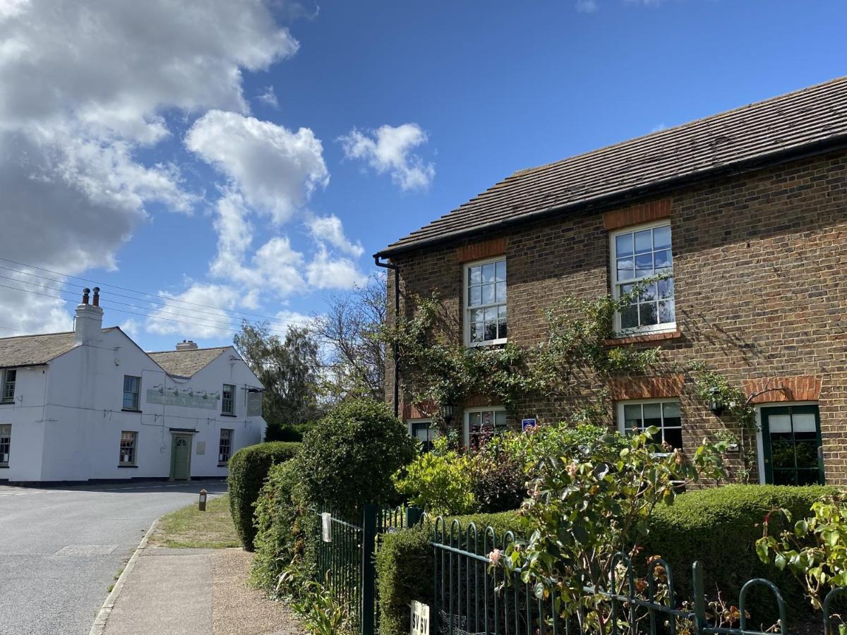 Green Cottages Sittingbourne Extérieur photo